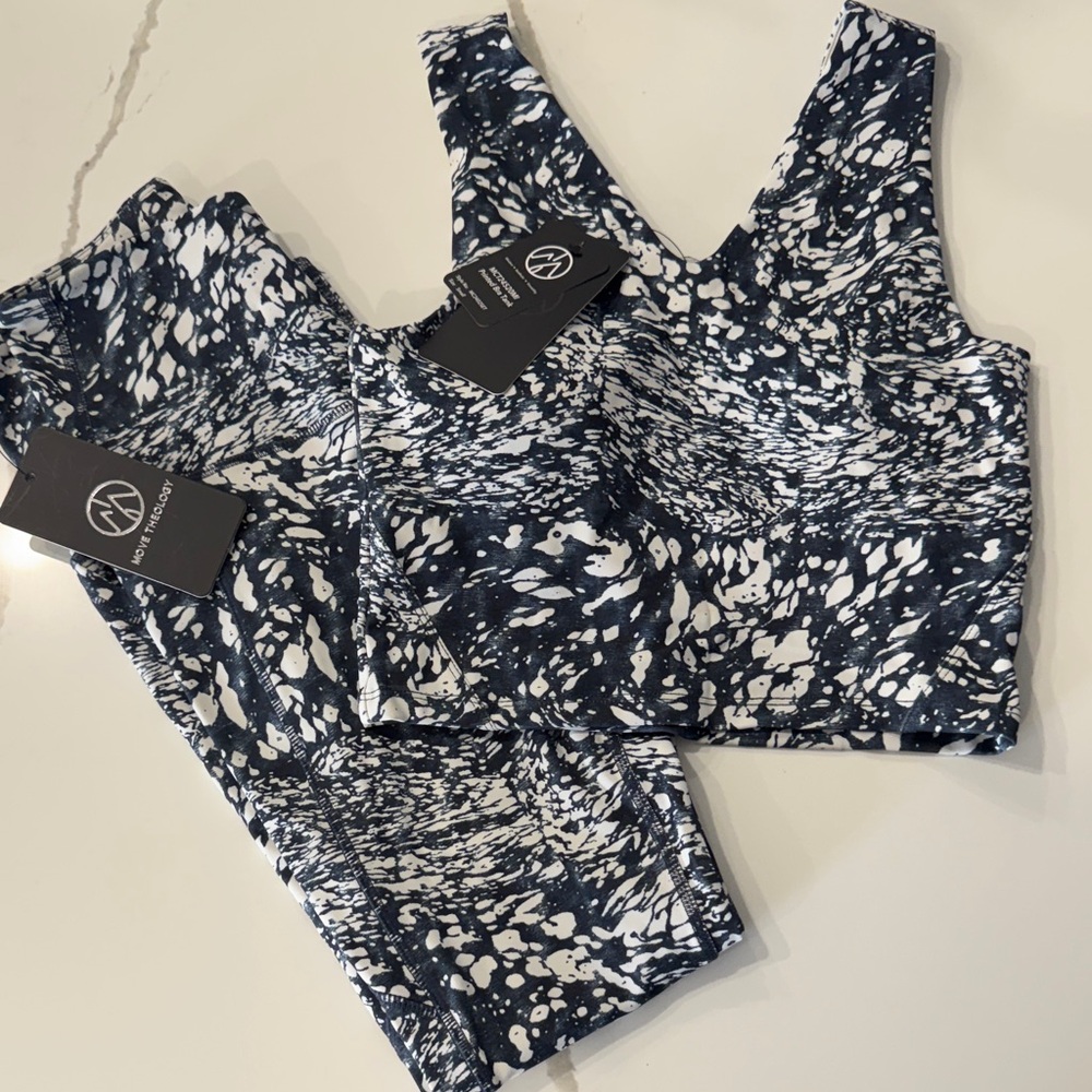 Move Theology Women's Navy/White Activewear Set Bra Tank/ 7/8 Legging Size S NWT